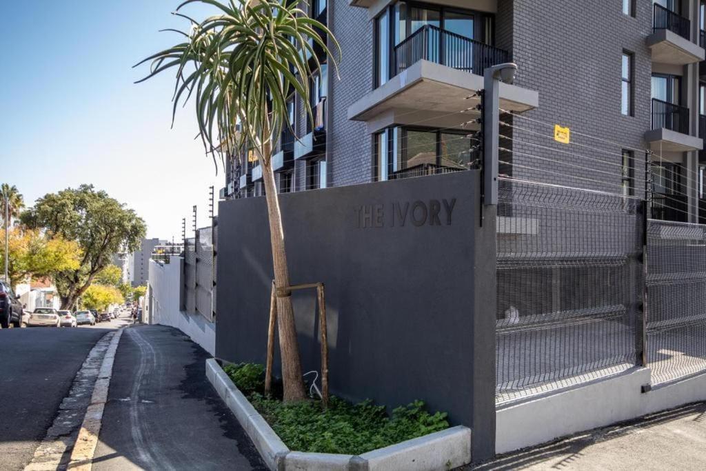 Cosy 1 Bed In Sea Point The Ivory Apartment *